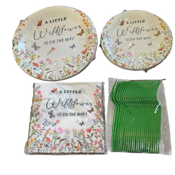 Floral Party Supplies Set - Green and Multicolor serves 24 guests 96 total pcs - Picture 1 of 5